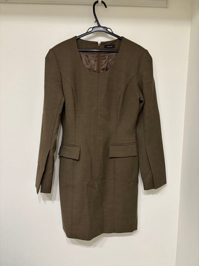 anuans ボクシーミニワンピース