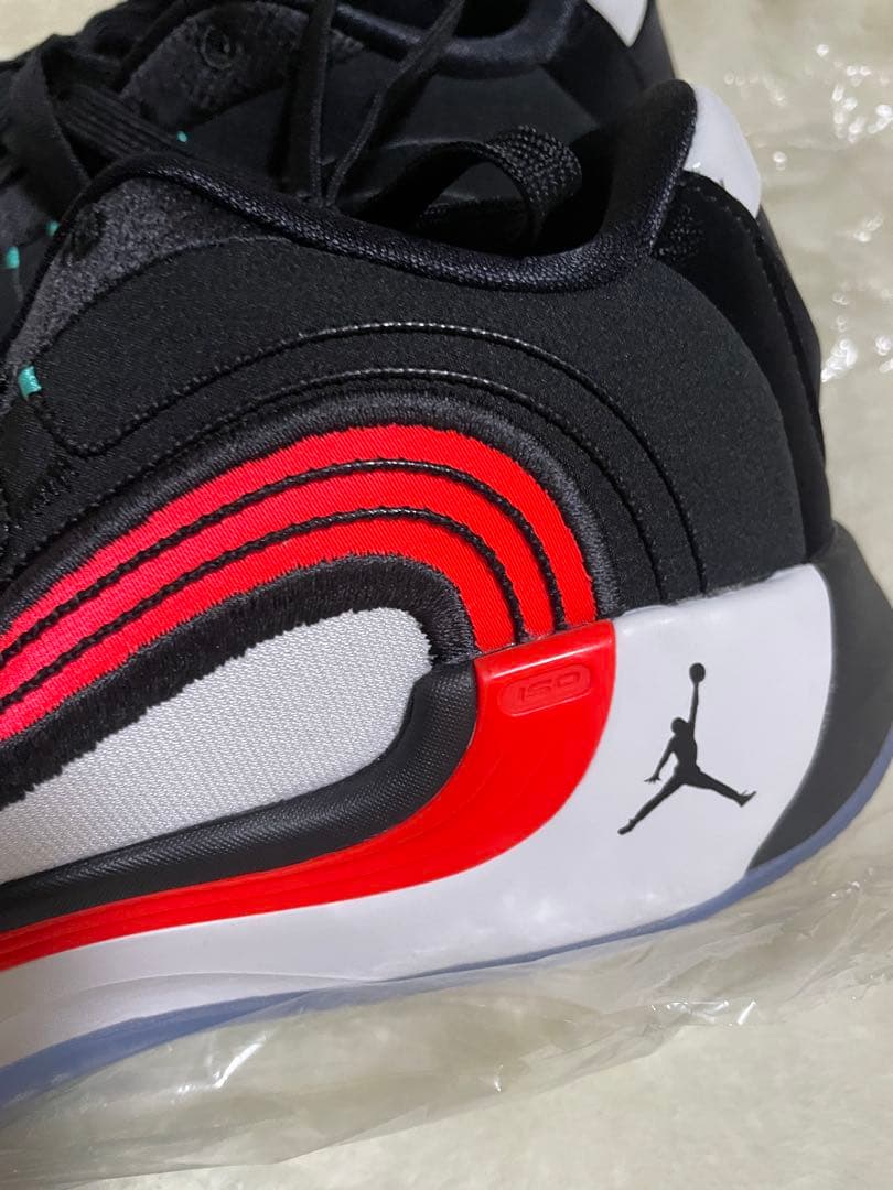 新品！ルカ4 PF ナイキ　ジョーダン　NIKE JORDAN