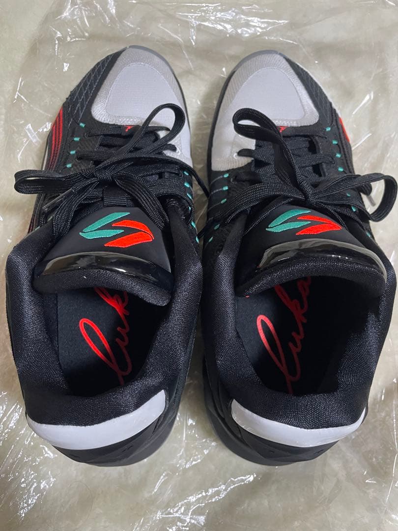 新品！ルカ4 PF ナイキ　ジョーダン　NIKE JORDAN