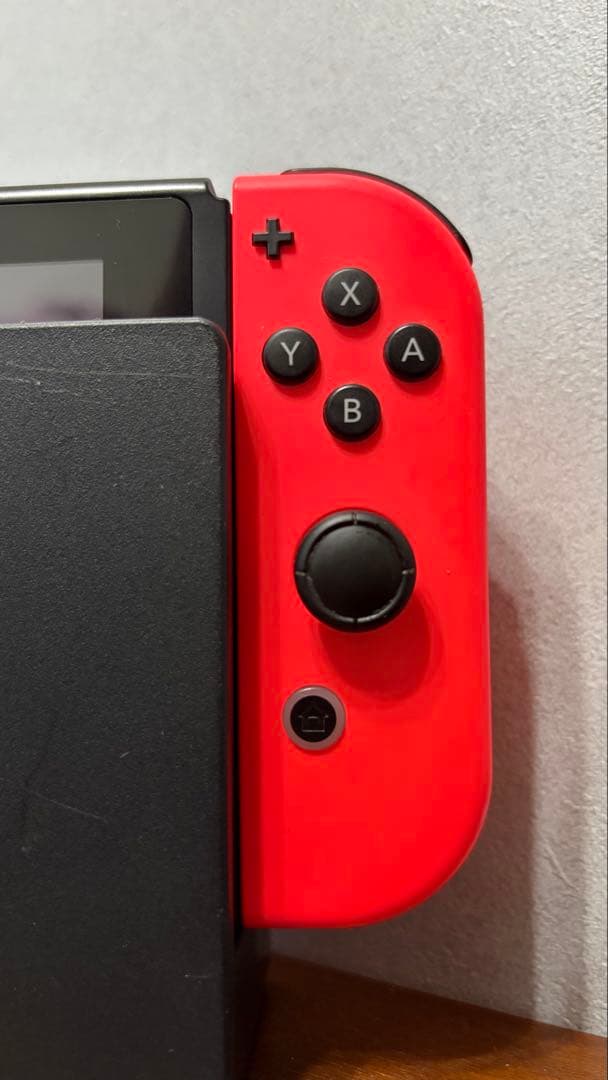 Nintendo Switch 本体+周辺機器　多言語対応