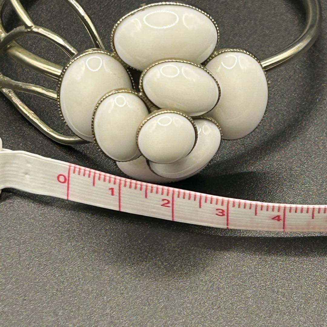 美品✨Philippe Ferrandis ホワイトフラワーモチーフブレスレット