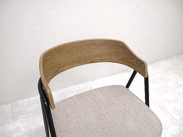 【展示品】25年製 ウニコ エレムト ダイニングチェア ナチュラル 北欧モダン