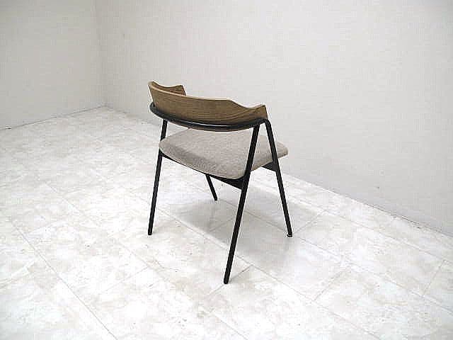 【展示品】25年製 ウニコ エレムト ダイニングチェア ナチュラル 北欧モダン