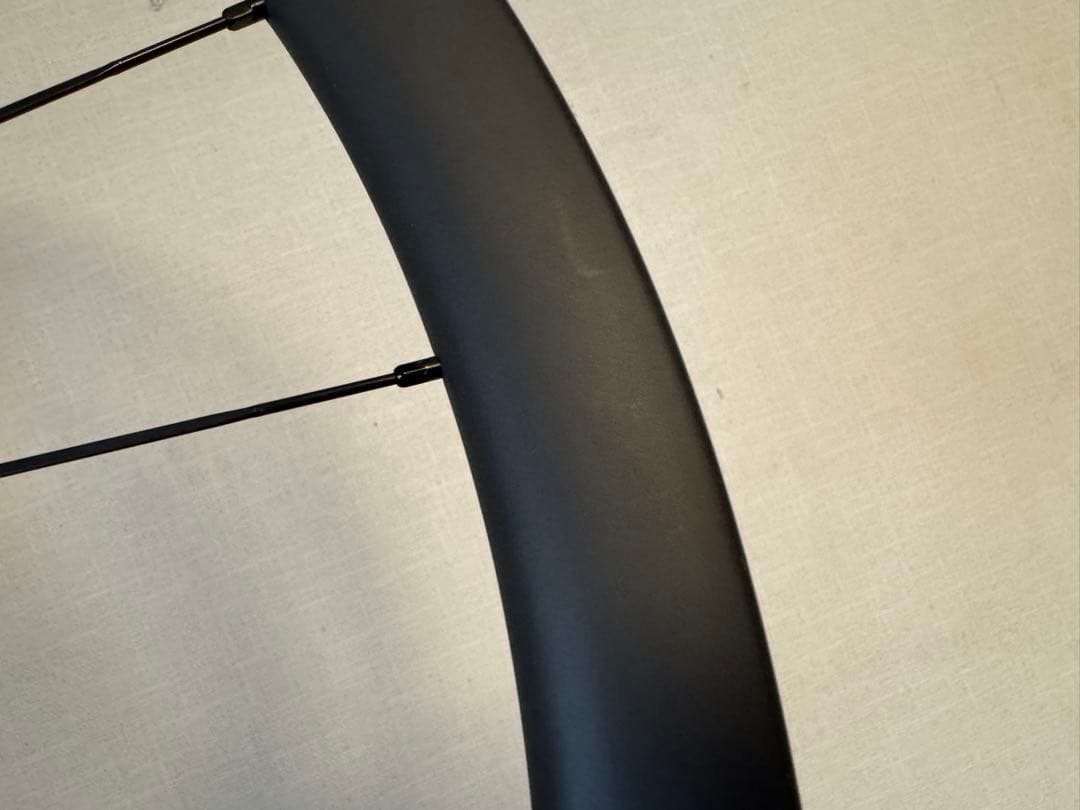 BONTRAGER AEOLUS ELITE 35 DISC チューブレス