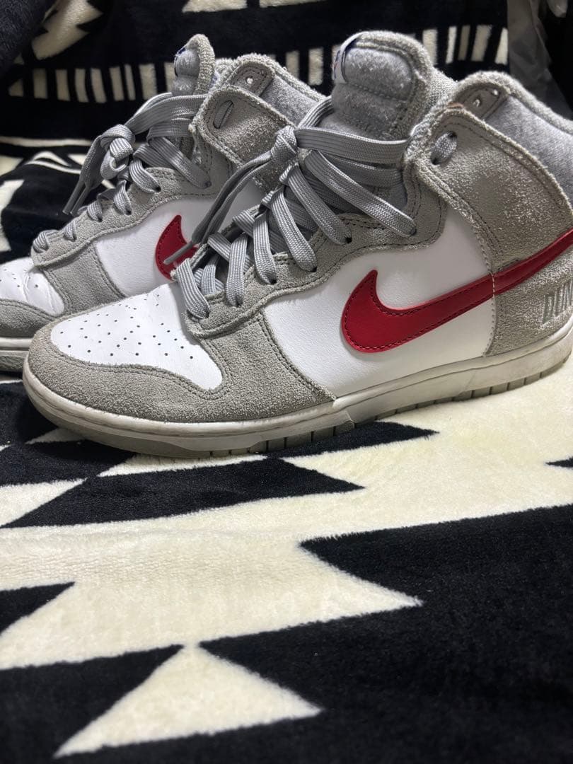 Nike Dunk ハイカット シューズ グレー/レッド　26.5