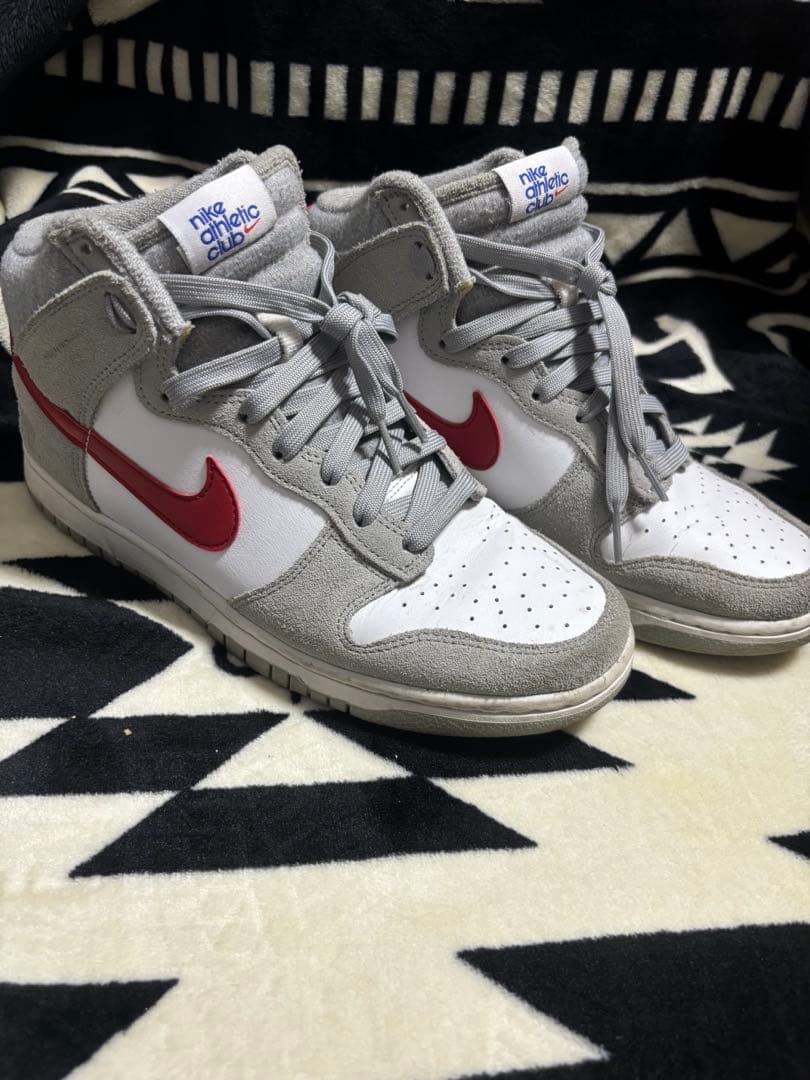 Nike Dunk ハイカット シューズ グレー/レッド　26.5