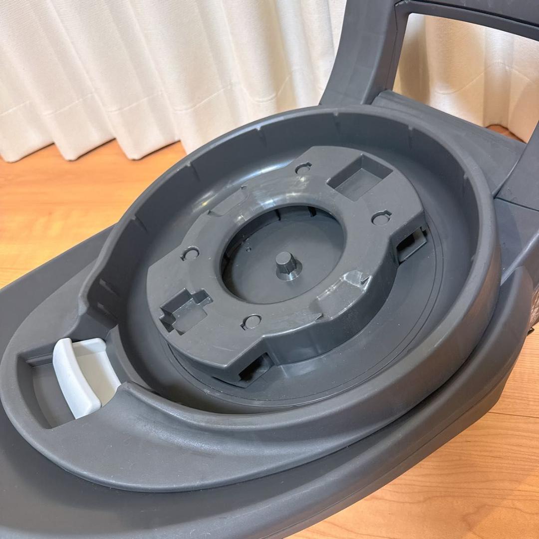 Combi チャイルドシート THE S Air ISOFIX ZB-690