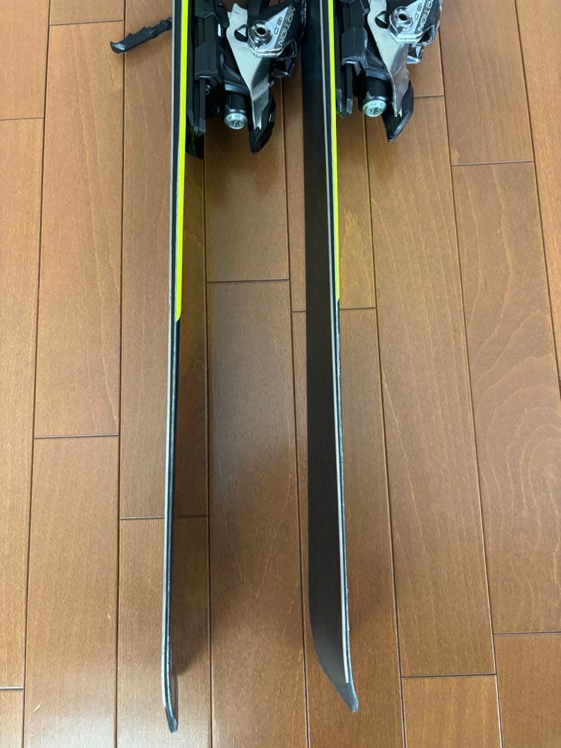 【ジャンク品】Volkl RACETIGER SC（165cm）