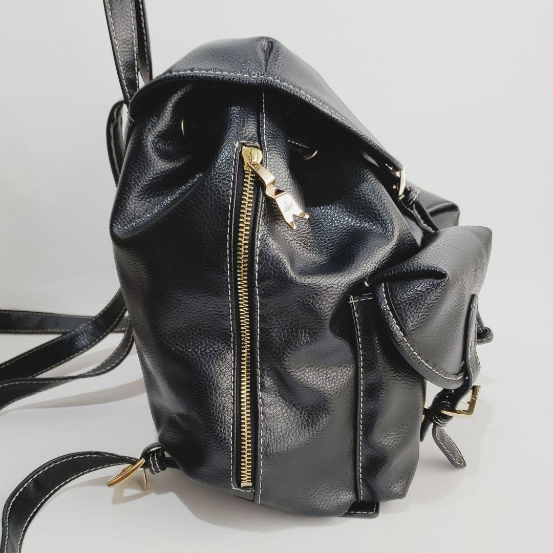良品【Vivienne Westwood】 ヴィヴィアン オーブブラックリュック