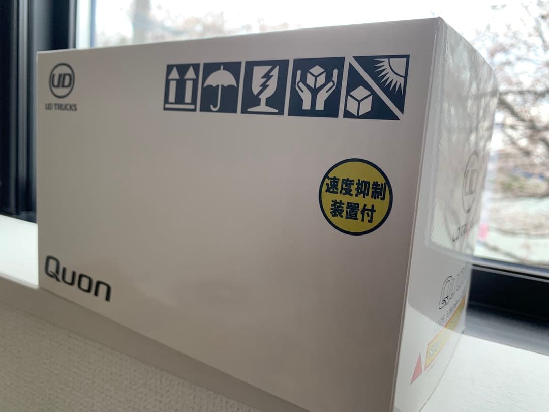 Quon トラック 1/43 UD TRUCKS QUON