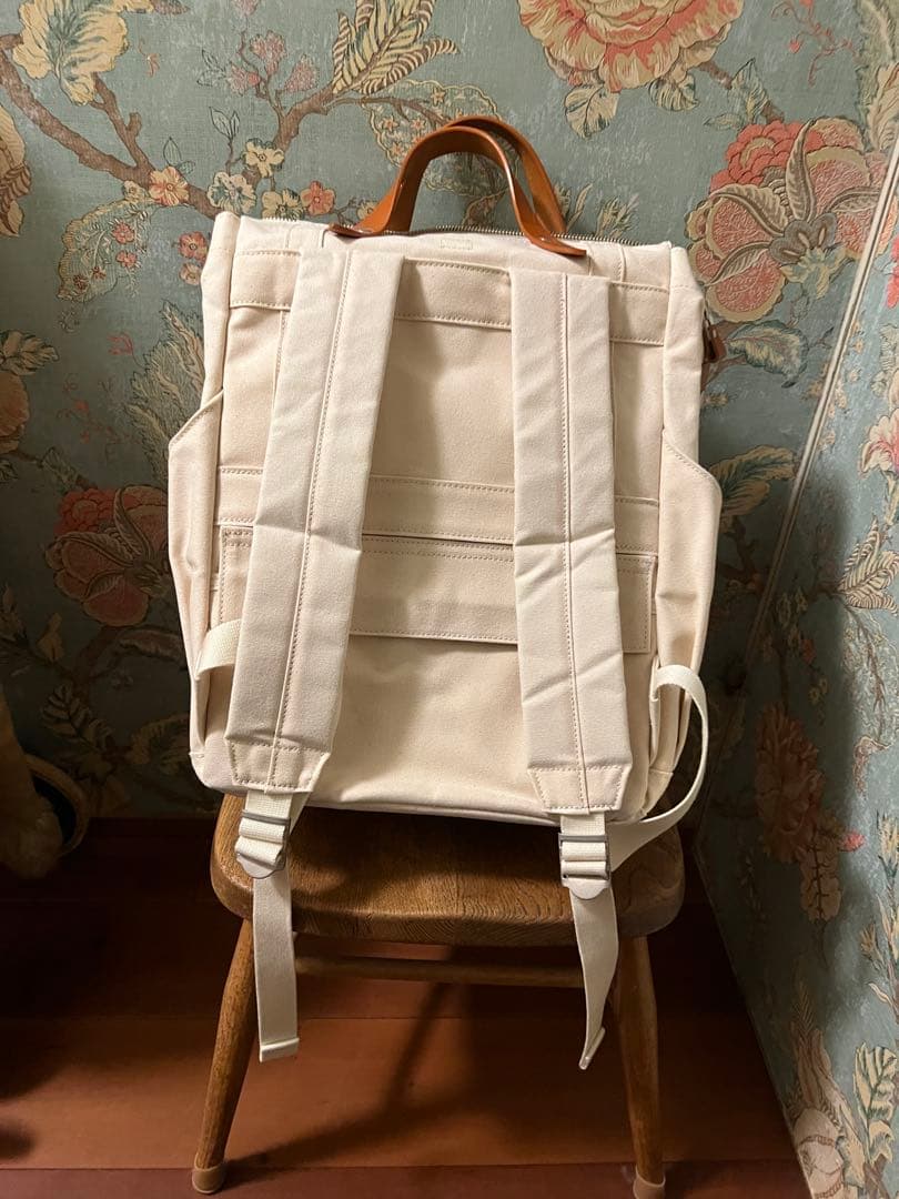 ★新品同様★ カワニシカバン　rabat ラビット 帆布リュック　キナリ