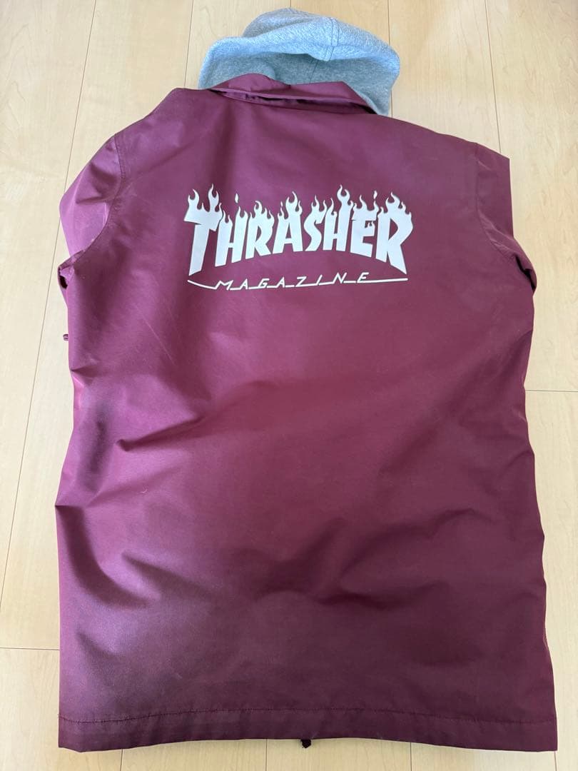 THRASHERスノーボードウェア