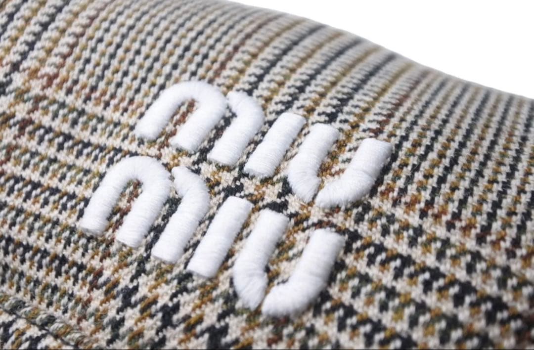 【新品未使用】miumiu チェック柄 ベレー帽
