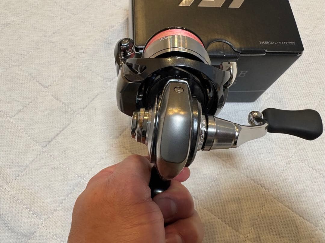 Daiwa CERTATE FC LT2500S スピニングリール
