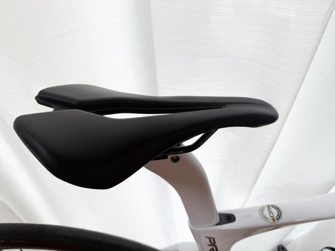 ピナレロ PRINCE DISK 2022 アルテグラ ホワイト ガラスコート済