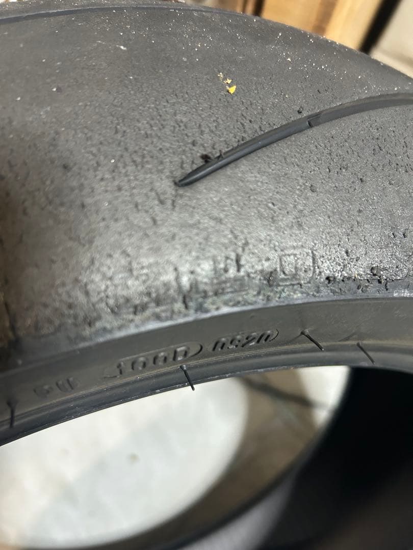 ピレリスーパーコルサv3 120/180