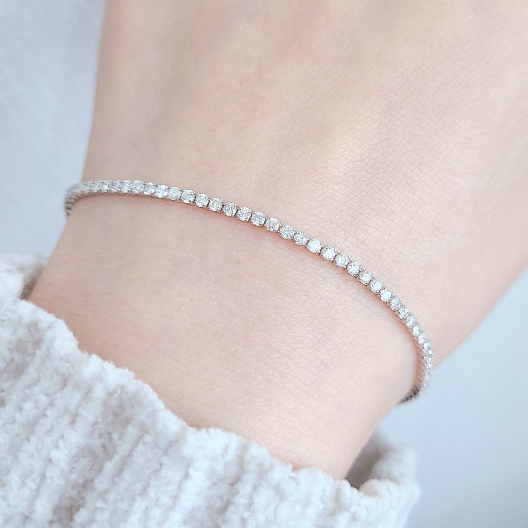 永遠の定番！白系 1.6ct　ダイヤモンド K14 WG テニスブレスレット 鑑