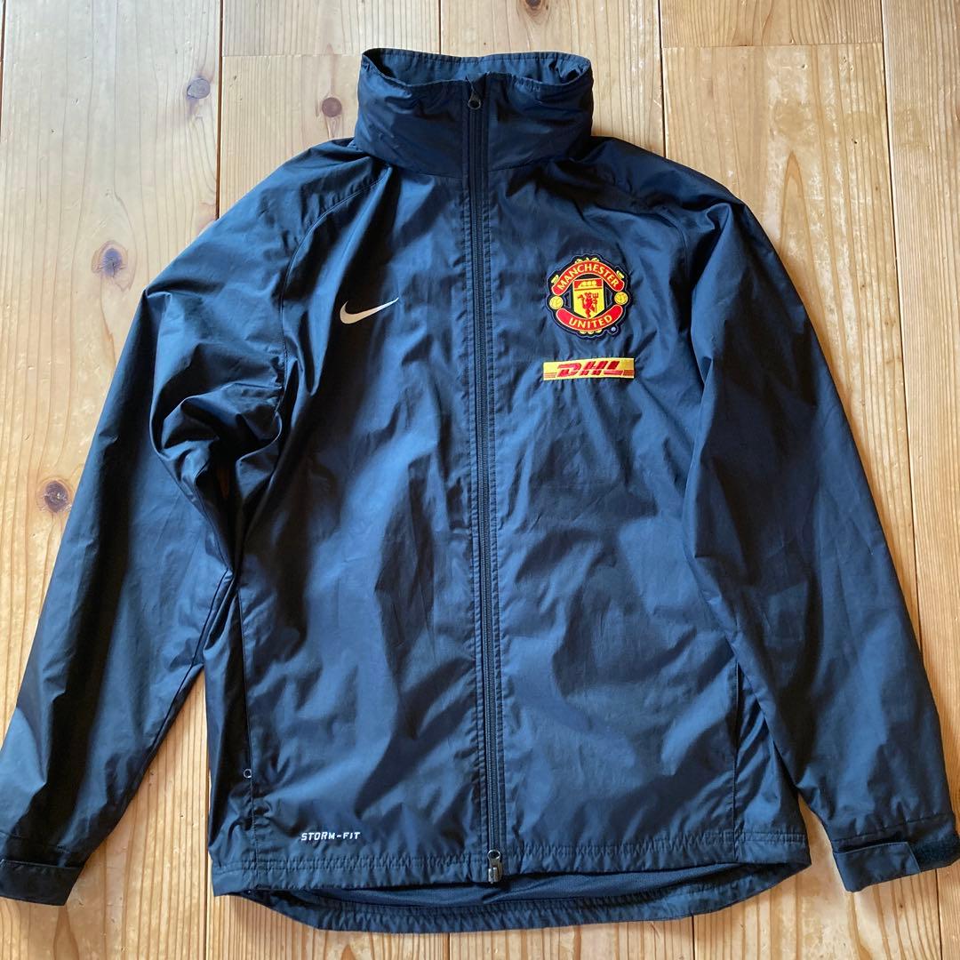マンチェスターユナイテッド　storm fit jacket M
