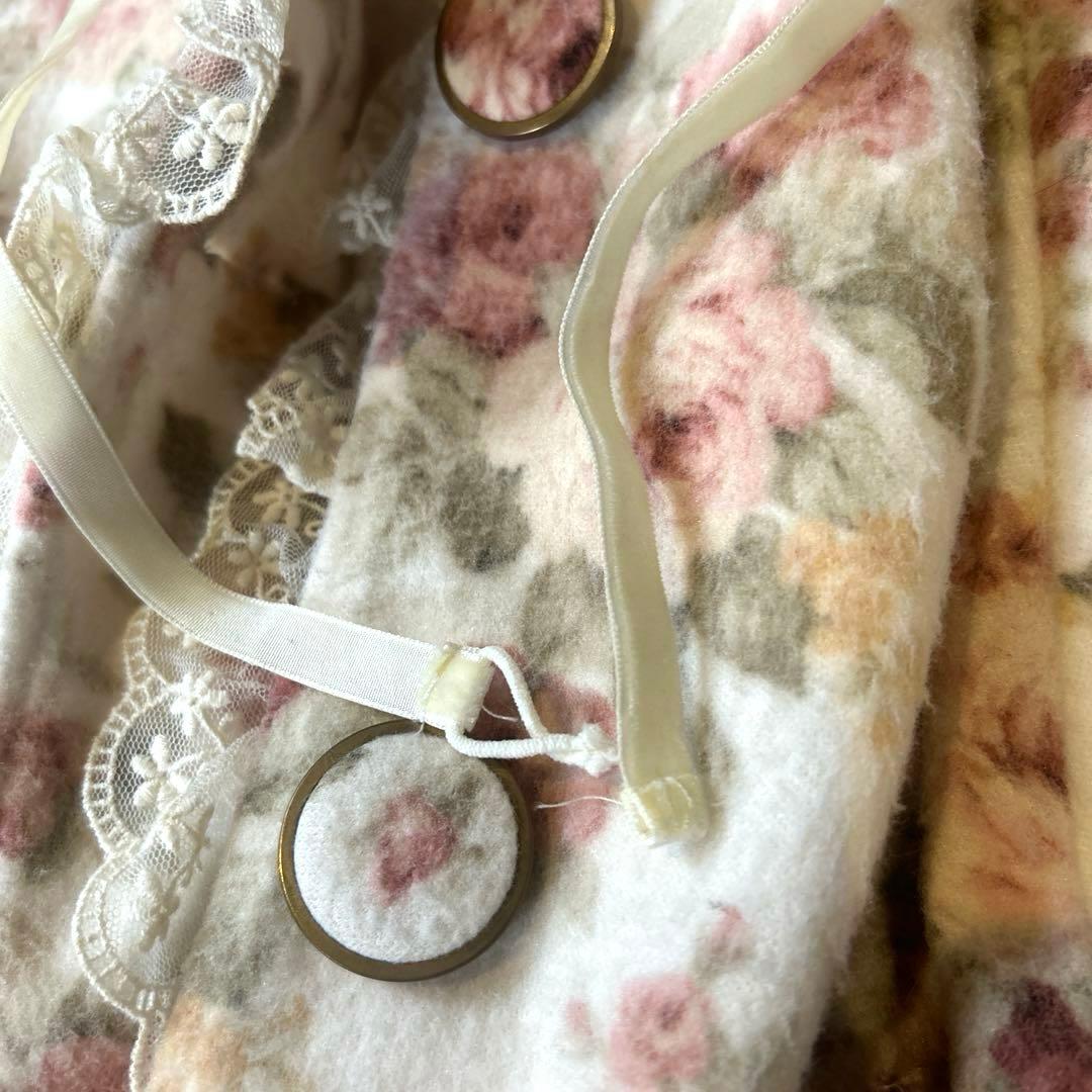 リズリサ　ポンチョ　LIZLISA ファー　花柄ポンチョ コート　レディース