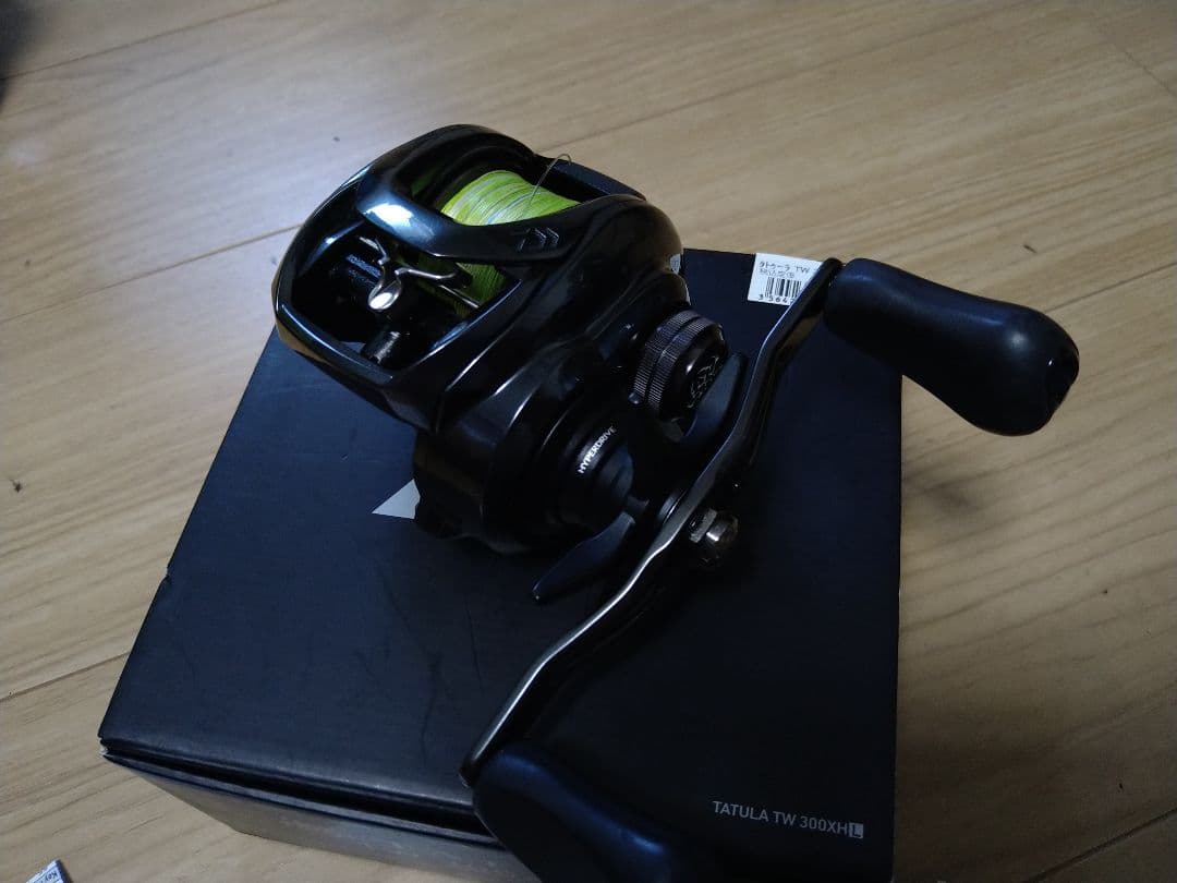 リール TATULA TW 300XH LEFT