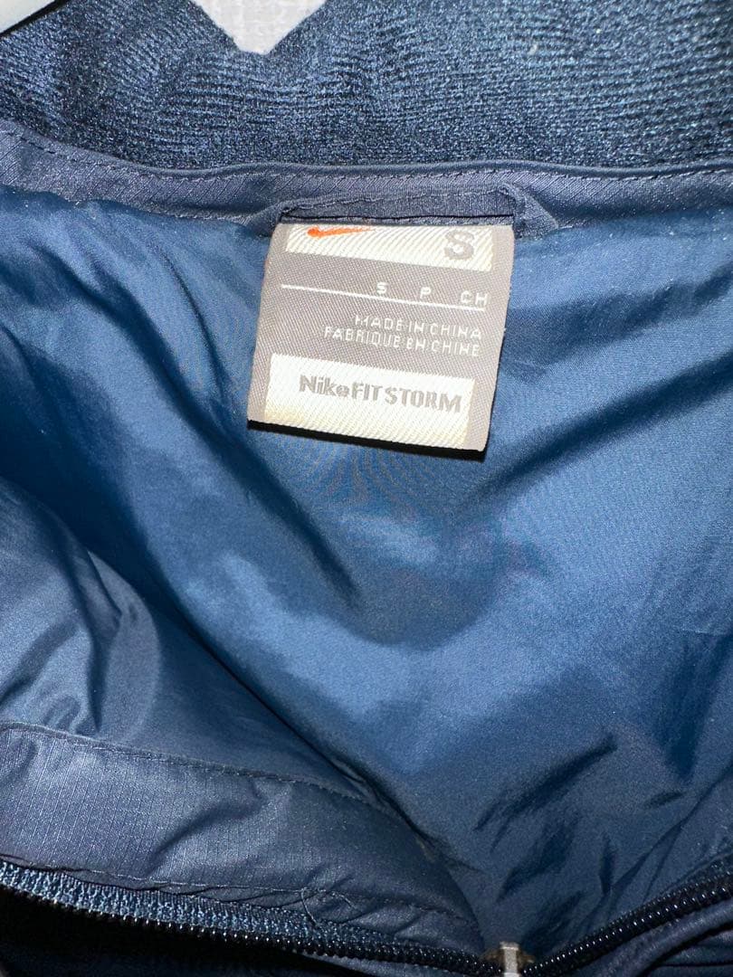 アーセナル ダウンジャケット Nike