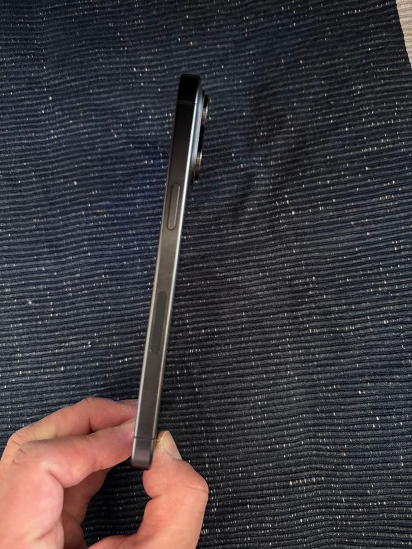 iPhone15 Pro Max 1TB US版 中古 シャッター音無し！①