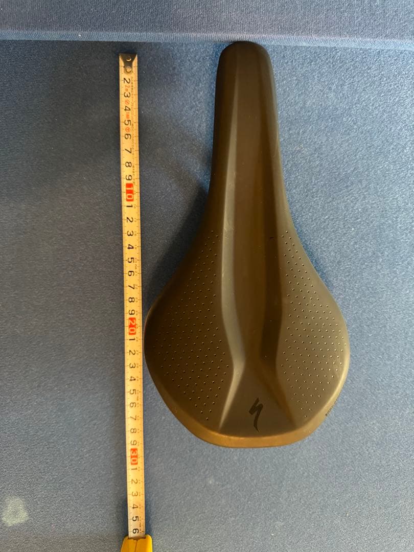 Specialized Bridge Comp サドル(シート)