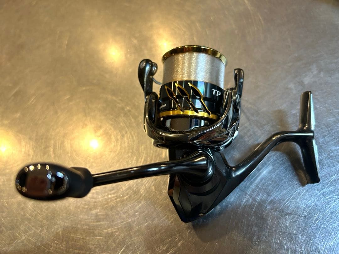 シマノ 20ツインパワー 2500SHG