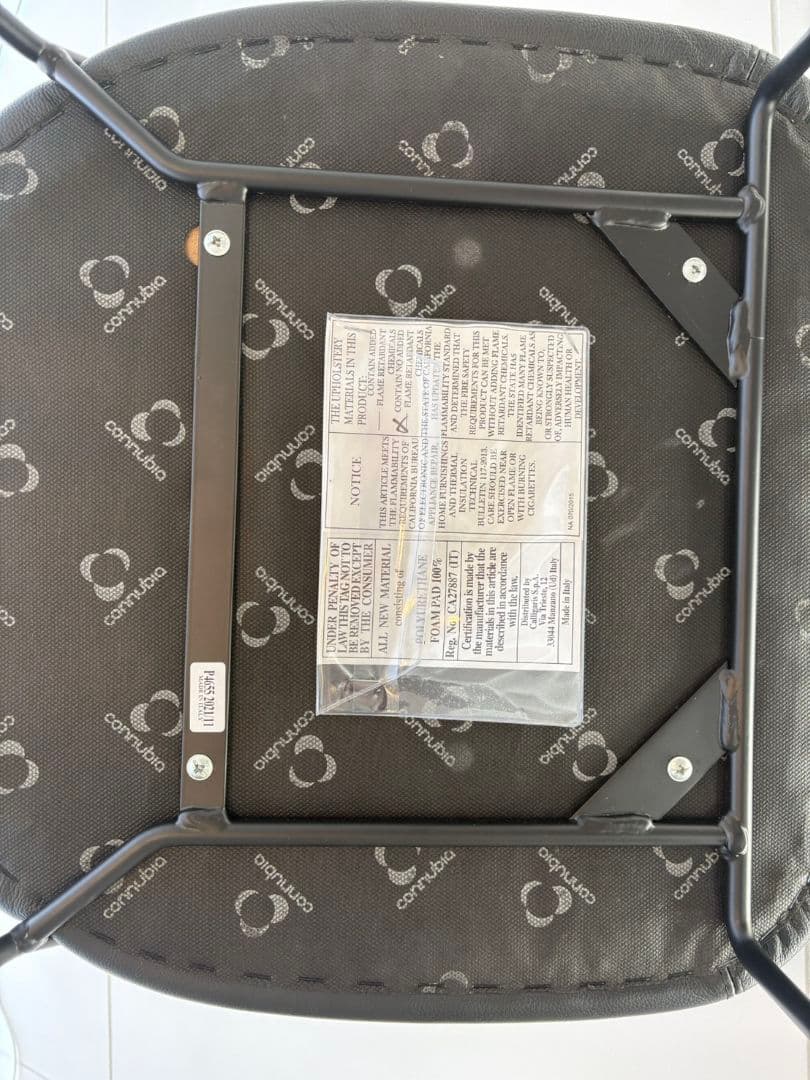 カリガリス　ニューヨークチェア　黒　モダン　ダイニングチェア　マットブラック