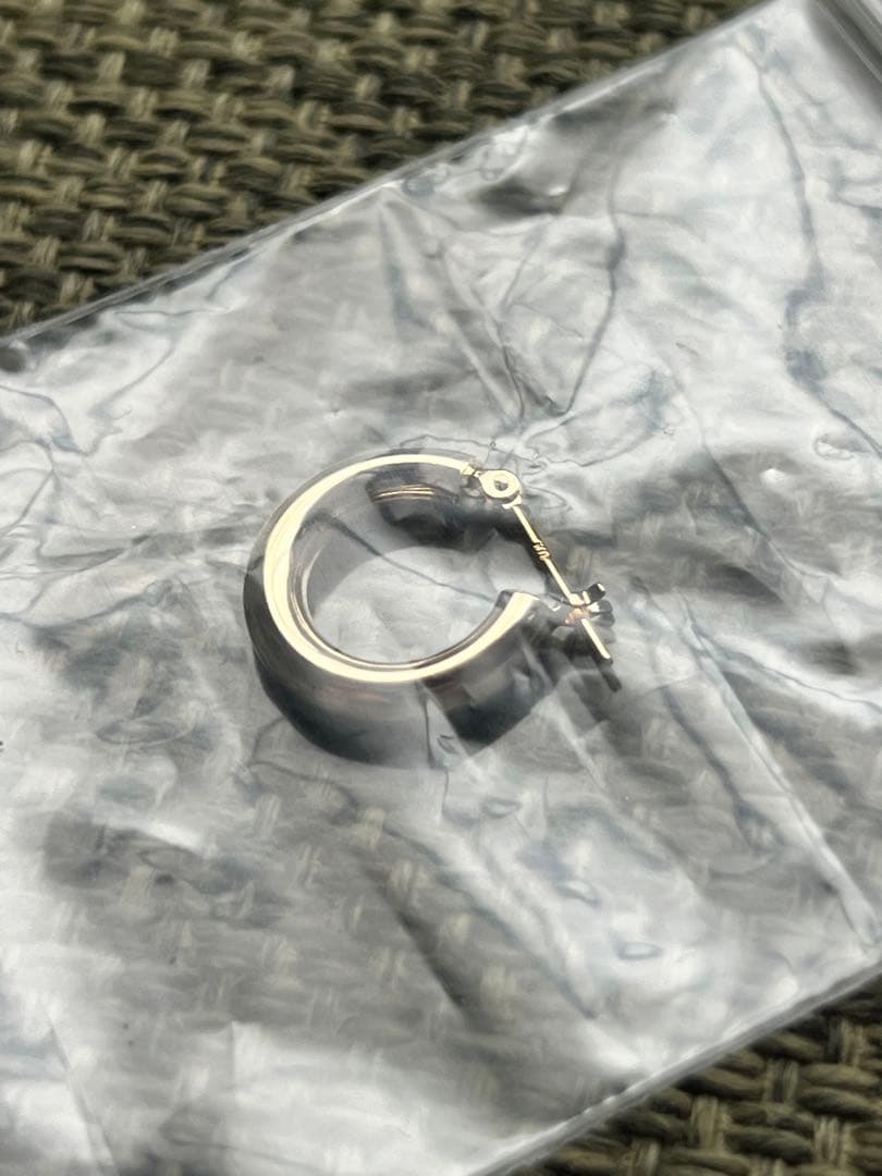 [新品]18金フープピアス(片耳用) イエローゴールド