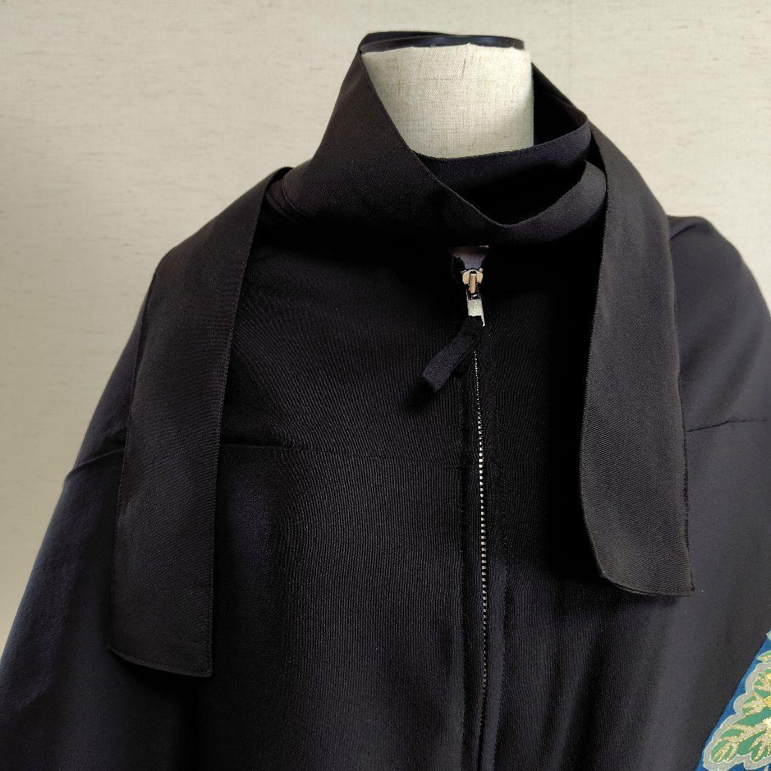 着物リメイク　ケープポンチョ　黒留袖　鳥植物柄　オープンファスナー　男女兼用