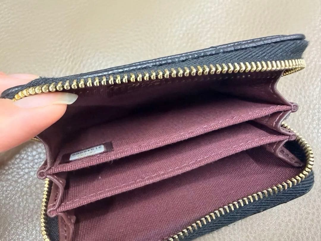 【美品】シャネル　マトラッセ　キャビアスキン　ケース　黒