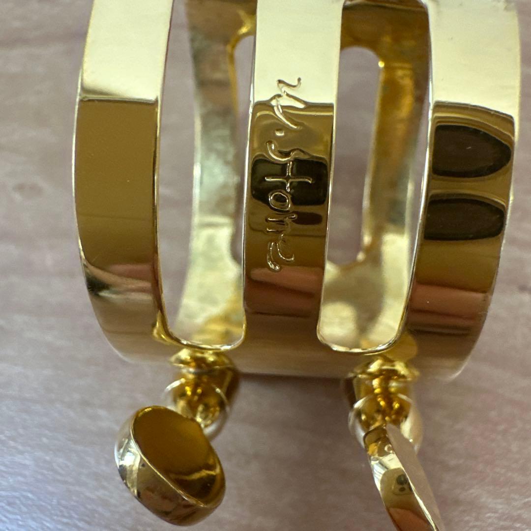 バリトンサックス　ウッドストーン　ラバー用リガチャー