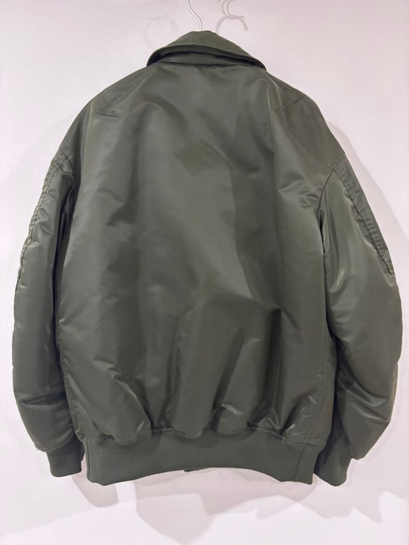 UNIQLO +j ダウンオーバーサイズリブブルゾン