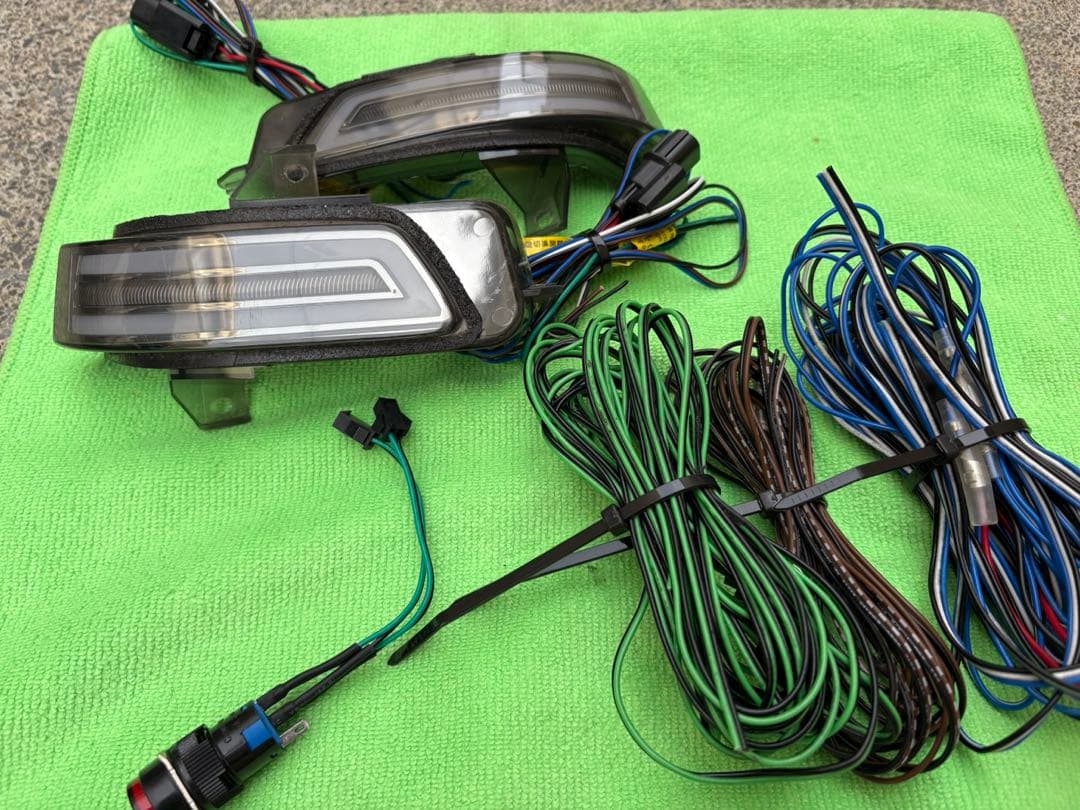 レヴィーアウインカーレンズ流星バージョンRPステップワゴン等