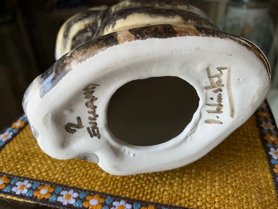 ケンジントンキャット　高さ21㎝の銀の猫ペンダント付けた可愛い￼猫ちゃん！