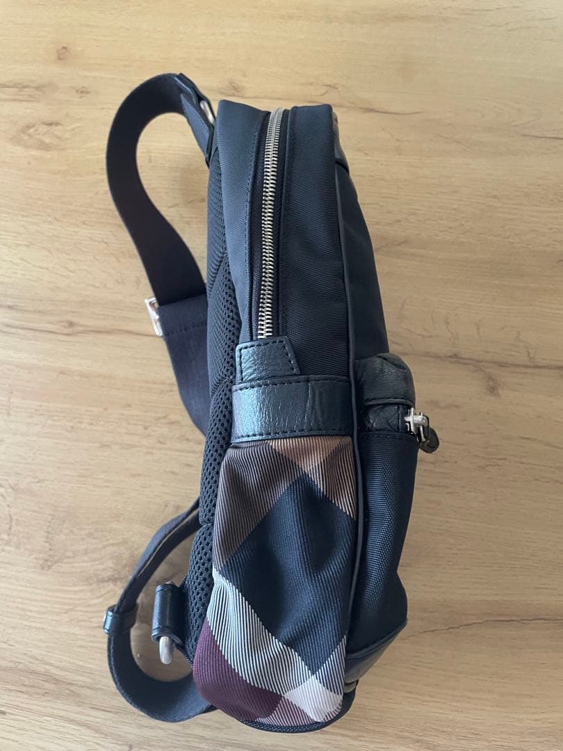 BLACK LABEL ボディバッグ ブラック