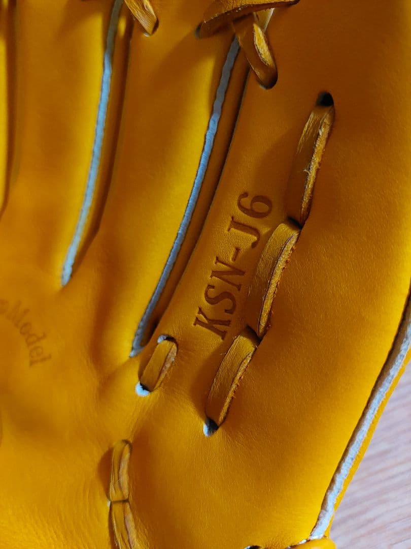 Slugger 軟式少年用グローブ