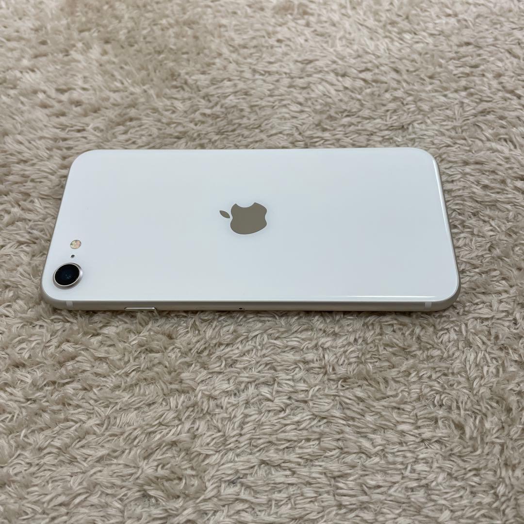 さ*ら様 Apple iPhone SE(第3世代) 64GB スターライト　s