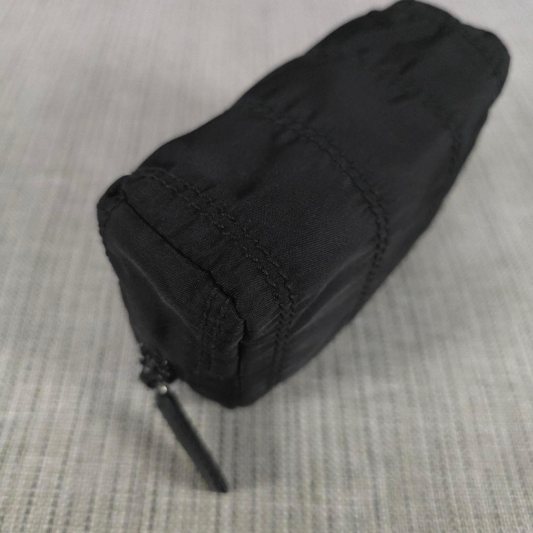 未使用級　PRADA　プラダ　テスート　ミニ　ポーチ　化粧品　三角ロゴ　白タグ