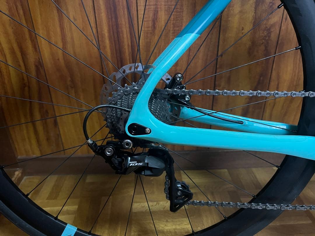 (ほいきち) 美品 ビアンキ BIANCHI INFINITO CV