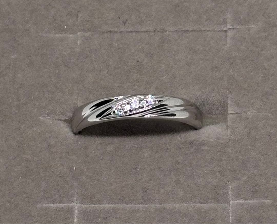 Pt950 ダイヤモンドリング 0.03カラット〜週末までの値下げ〜