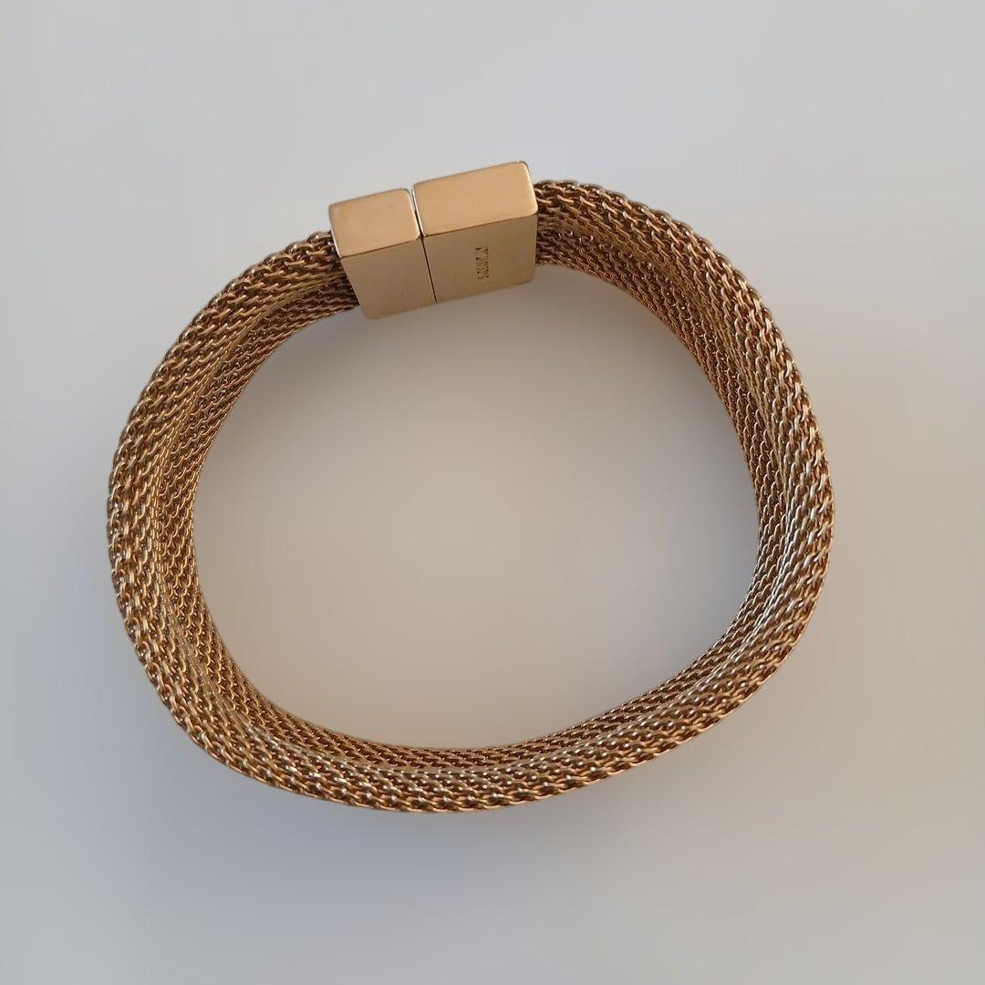 GUCCI　メッシュ バングル ブレスレット ゴールド