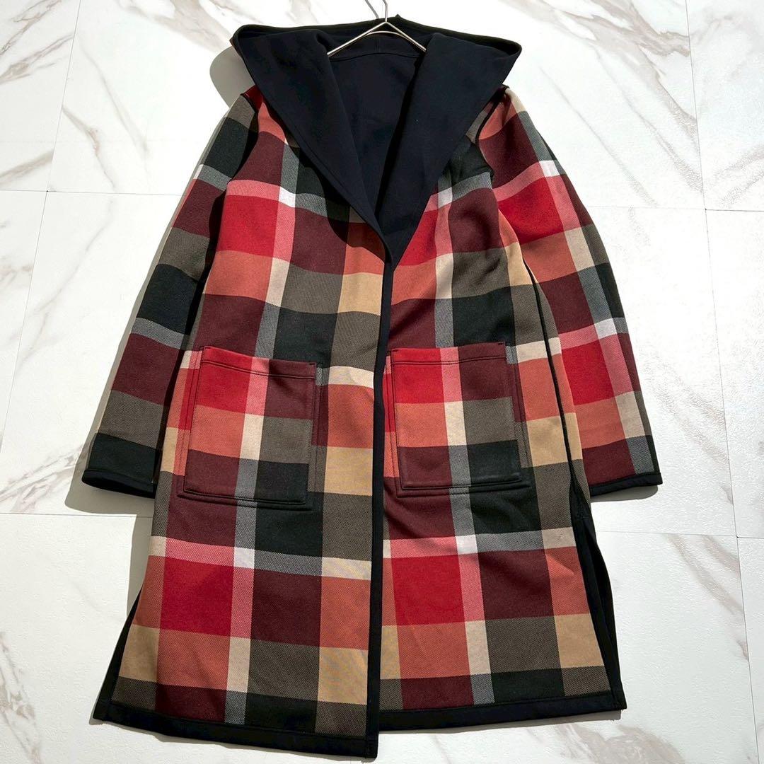 美品 ブルーレーベルクレストブリッジ チェックリバーシブルダンボールコーディガン