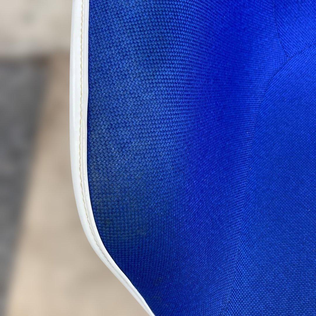 ハーマンミラー　イームズチェア（Eames Chair）ダイニングチェア