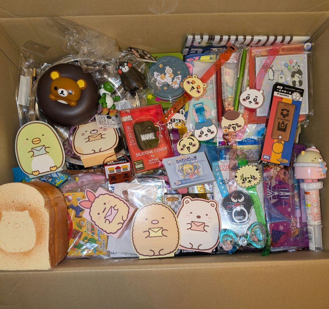 アニメグッズ キャラクターズ まとめ売り 大量