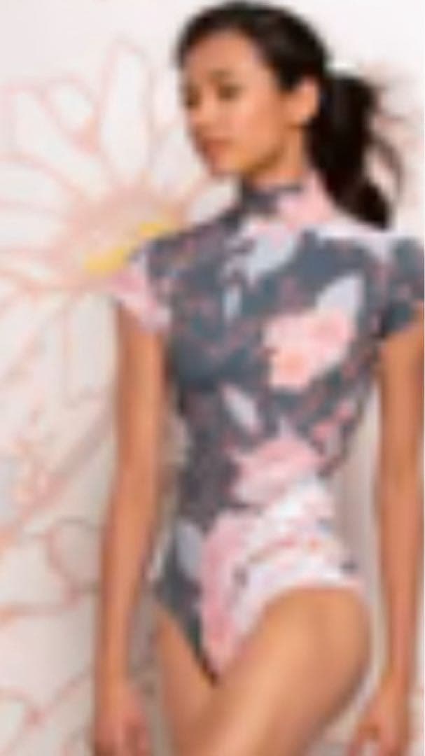 eleven ディビケイトシンフォニー　Size M