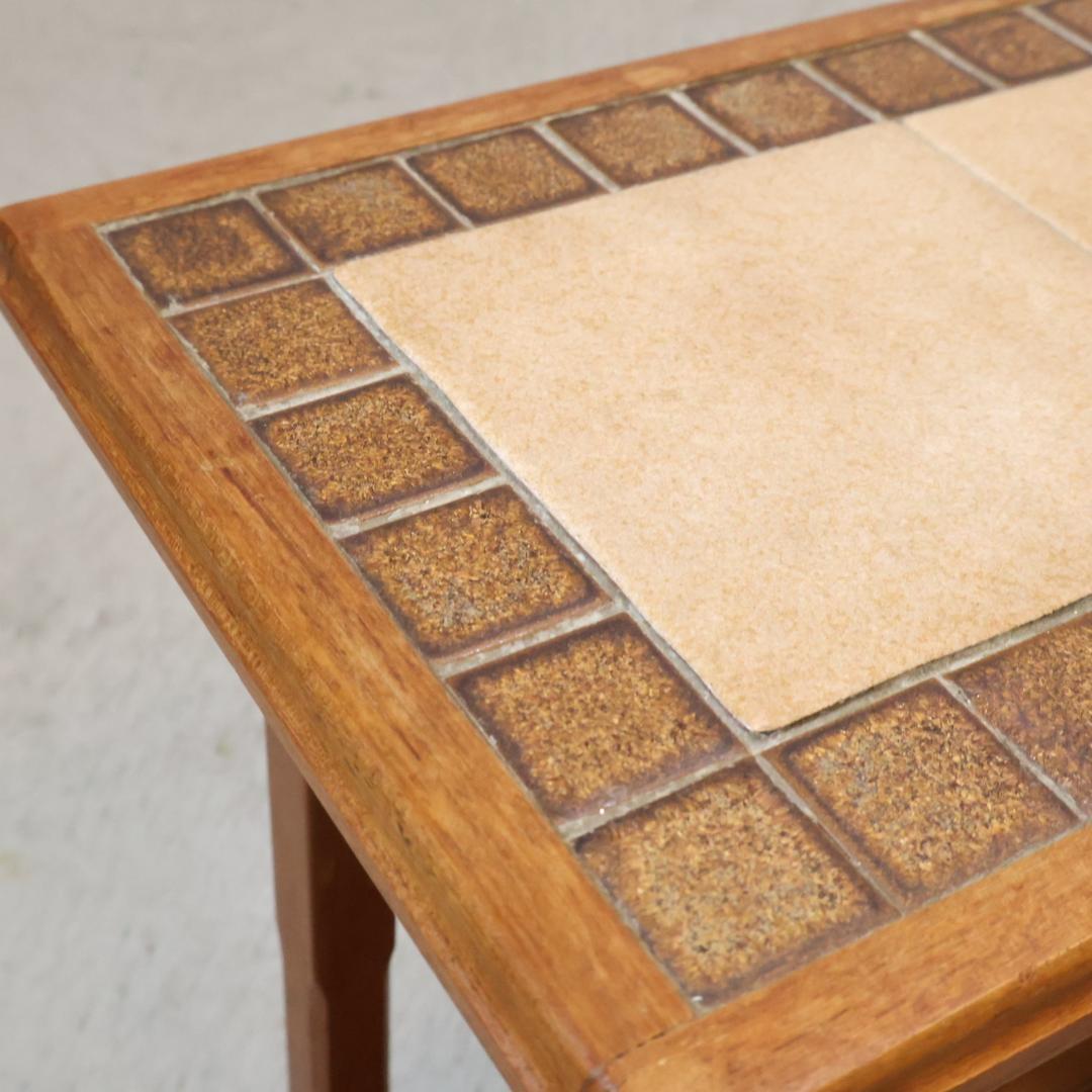 AnberCraft チーク材 タイルトップサイドテーブル マガジンラック付