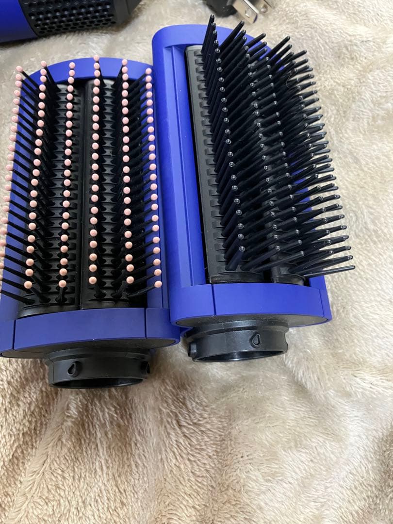 ダイソン　Airwrap マルチスタイラー Complete HS05⭐️