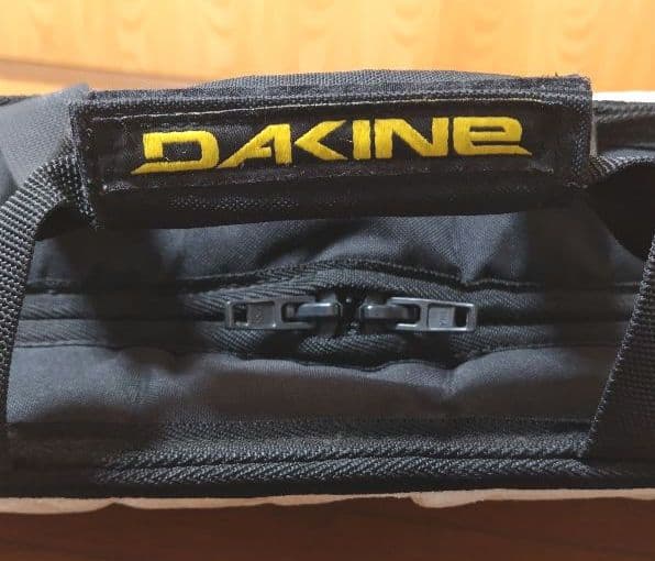 DAKINE 2枚用 サーフボードケース ハード 黒/白 - メルカリ